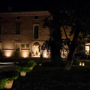 agriturismo-palazzo-baldini.emilia-romagnahotels.net/