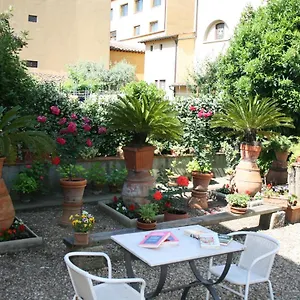 Casa Per Ferie Regina Santo Rosario , Florencja Włochy