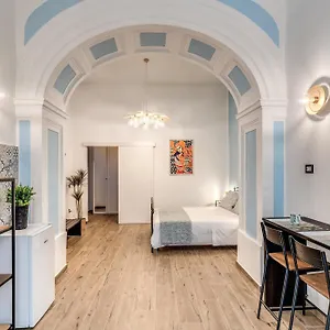 Apartment The Quarters, Neapel