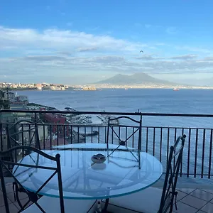 Apartment Panoramico A Posillipo, Neapel