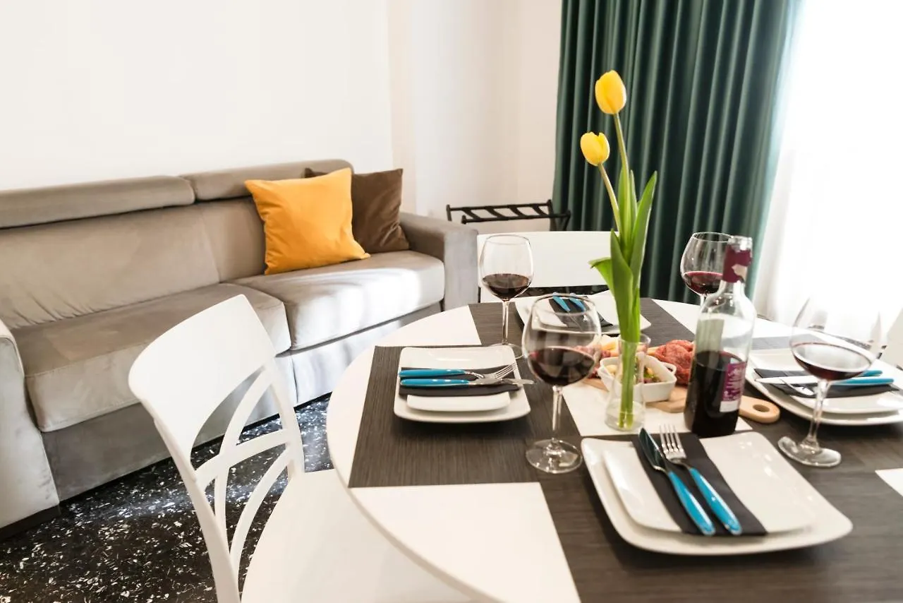 La Hara Apartments Naples
